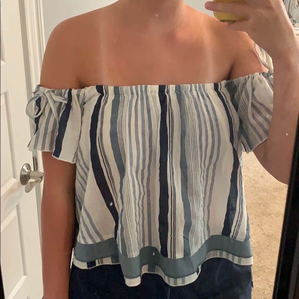 NWOT Off the Shoulder Beachy Striped Top